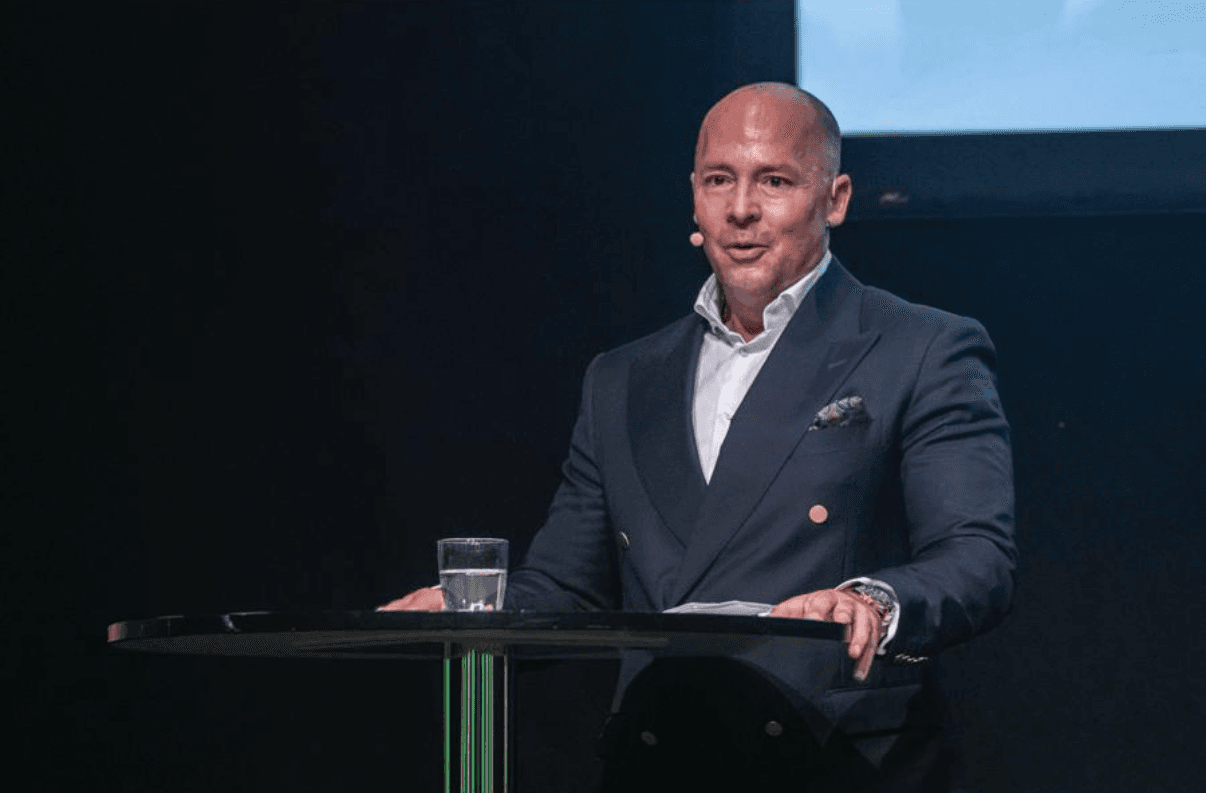 Thomas Dassler im internationalen Austausch der Chemiedistribution